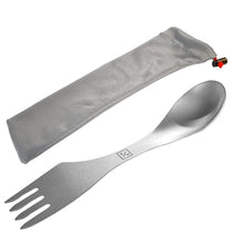 Load image into Gallery viewer, Evoly Outdoors 3-in-1 Titanium Spork Utensil with Carry Case, 7.5 x 1.6 inches,