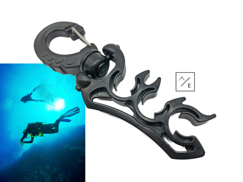 3-Slot Diver Hose Regulator Clip |  Retainer for Scuba Diving BCD Octopus Regulator |