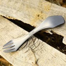 Load image into Gallery viewer, Evoly Outdoors 3-in-1 Serrated Titanium 6.5&quot;  Spork Utensil 1oz w/ Carry Case